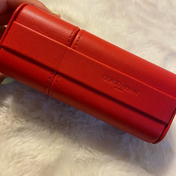 New Giorgio Armani Beauty red vanity case - Picture 2 of 5